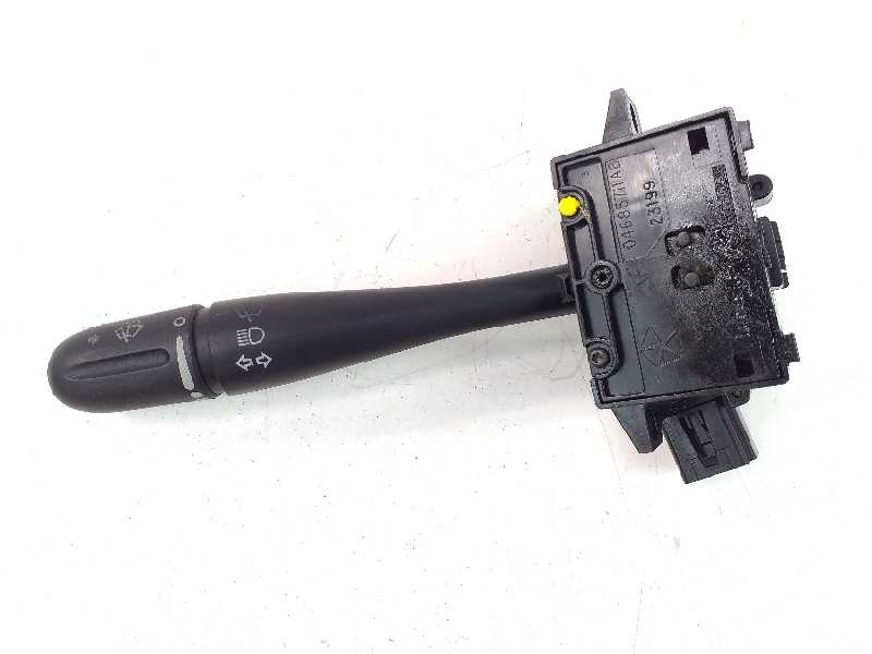 Recambio de mando intermitentes para chrysler voyager (rg) 2.5 crd executive referencia OEM IAM 04685711AB 052AE00271954 