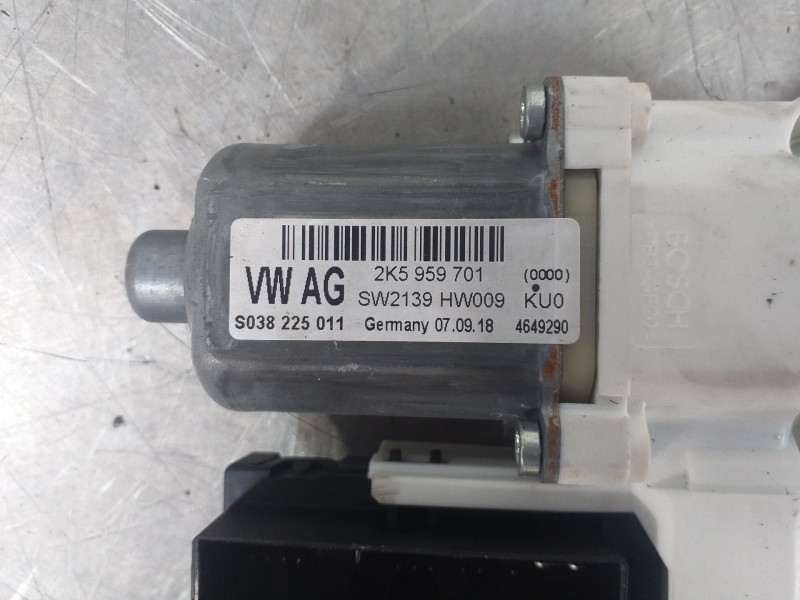 Recambio de elevalunas delantero izquierdo para volkswagen caddy furgón/kombi furgón bluemotion referencia OEM IAM 2K5837461 2K5