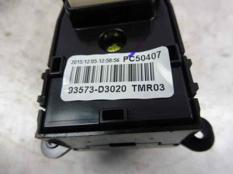 Recambio de mando retrovisor para hyundai tucson 25 aniversario 4x2 referencia OEM IAM 93573D3020  