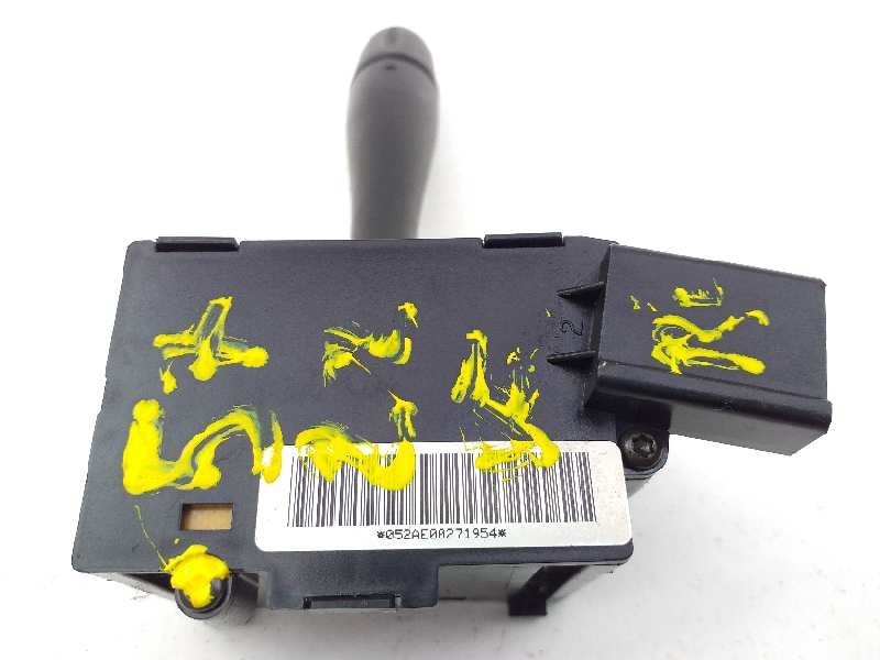 Recambio de mando intermitentes para chrysler voyager (rg) 2.5 crd executive referencia OEM IAM 04685711AB 052AE00271954 