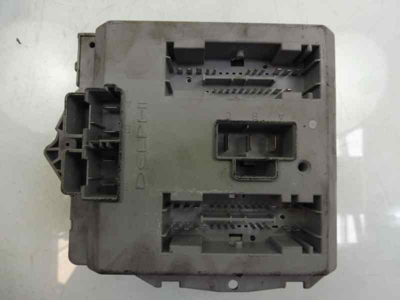 Recambio de caja reles / fusibles para fiat doblo (119) 1.3 16v multijet active com. (55kw) referencia OEM IAM 51763771  