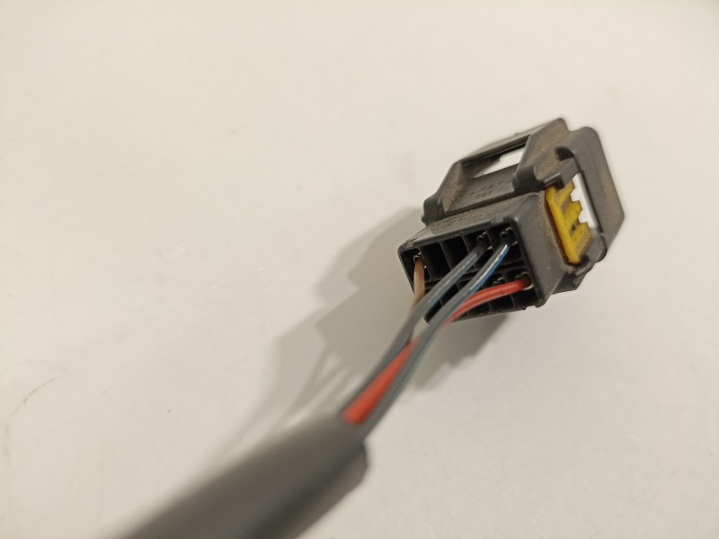 Recambio de retrovisor izquierdo para peugeot expert kasten furg. referencia OEM IAM 14007425XT  