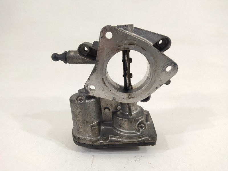 Recambio de caja mariposa para opel insignia berlina excellence referencia OEM IAM 55564164  