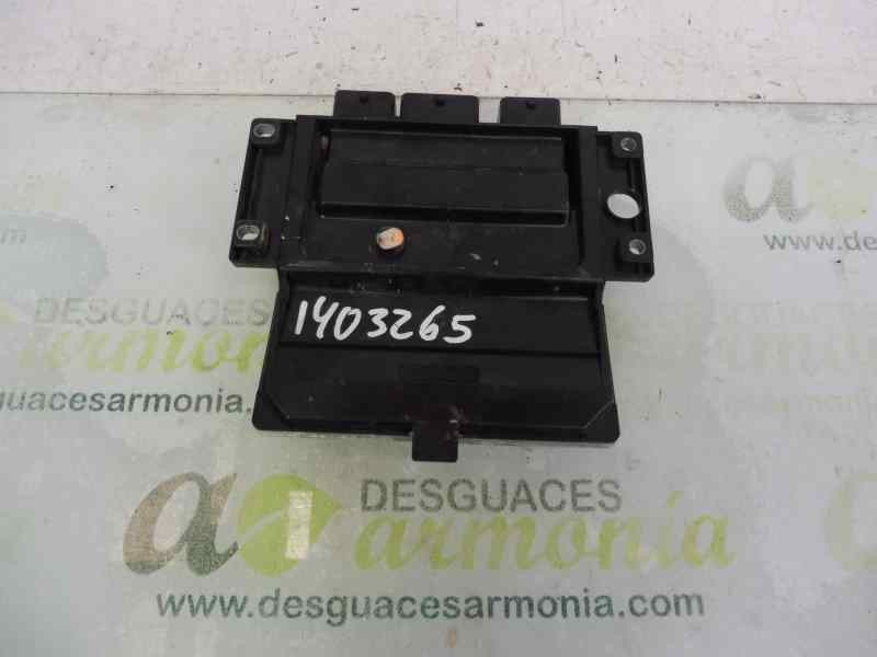 Recambio de centralita motor uce para renault clio iii expression referencia OEM IAM 8200911560 8200909666 