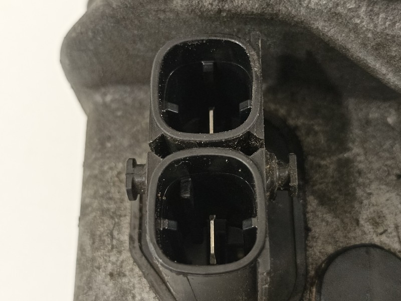 Recambio de bomba direccion para peugeot 308 sw envy referencia OEM IAM 9670700380  