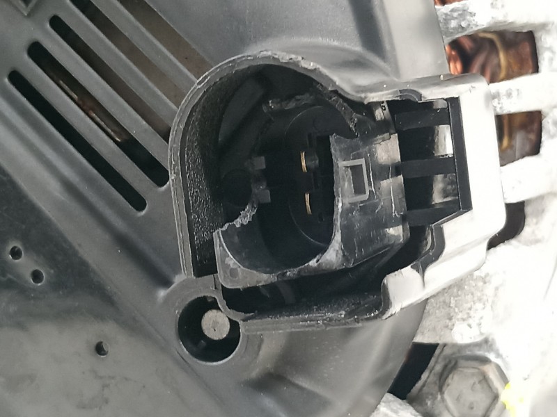 Recambio de alternador para skoda suberb (3t4) active referencia OEM IAM 06F903023HX  