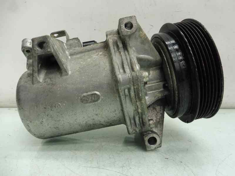 Recambio de compresor aire acondicionado para renault fluence dynamique referencia OEM IAM 8201025121  