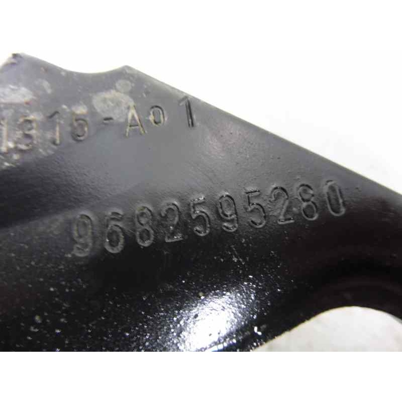 Recambio de brazo suspension superior delantero izquierdo para citroën c5 station wagon 2.0 bluehdi 180 referencia OEM IAM 96825