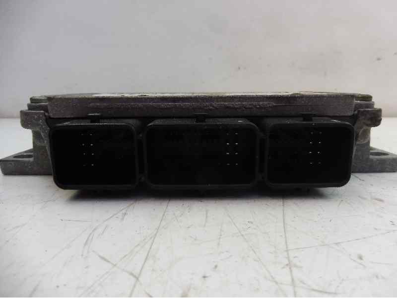 Recambio de centralita motor uce para citroën c4 berlina lx referencia OEM IAM 9665936280  