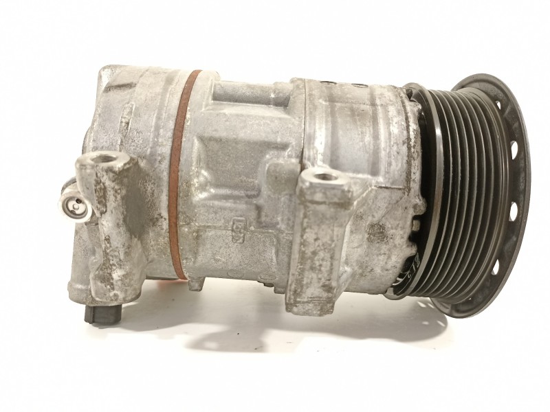 Recambio de compresor aire acondicionado para toyota avensis (t27) active referencia OEM IAM 4472601258  
