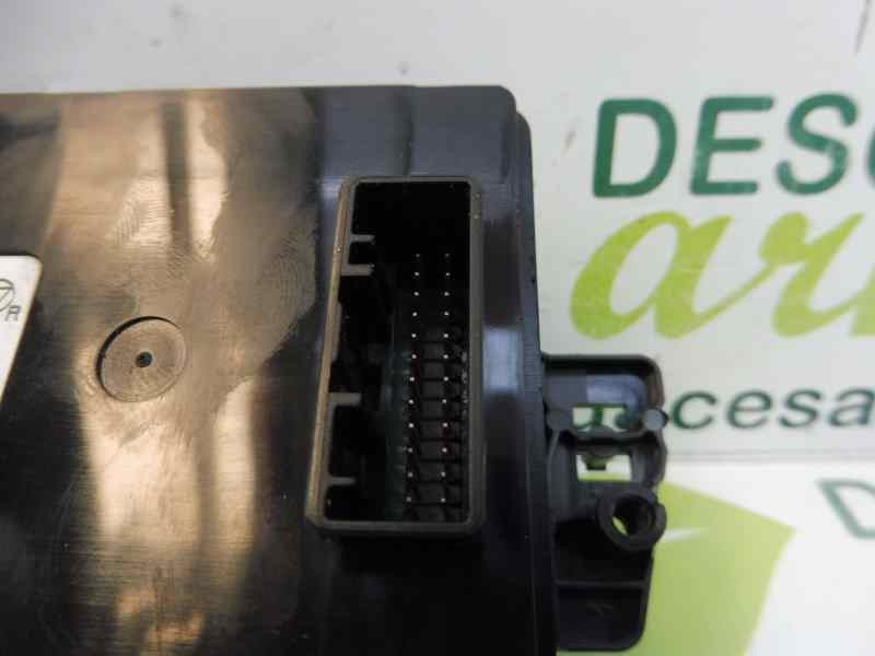 Recambio de mando climatizador para renault fluence dynamique referencia OEM IAM 275100018R E1059021 