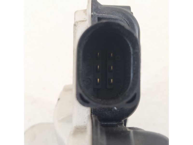 Recambio de cerradura puerta delantera derecha para skoda suberb (3t4) active referencia OEM IAM 5N1837016C  