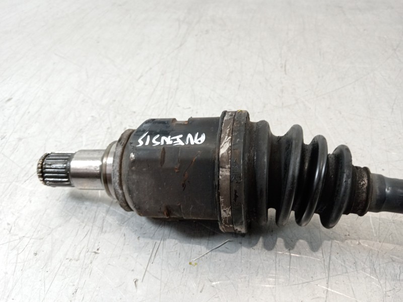 Recambio de transmision delantera izquierda para toyota avensis (t27) active referencia OEM IAM   