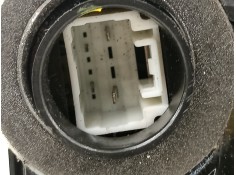 Recambio de cerradura puerta trasera derecha para toyota avensis (t27) active referencia OEM IAM 6905005050   2