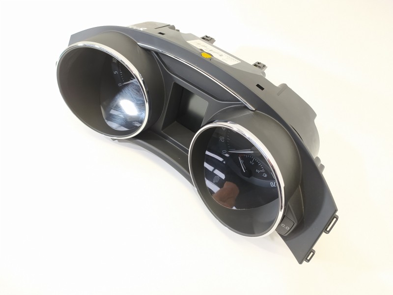 Recambio de cuadro instrumentos para skoda suberb (3t4) active referencia OEM IAM 3T1920841E  
