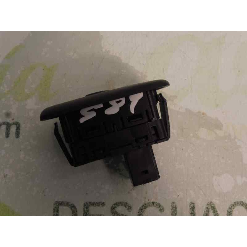Recambio de mando elevalunas trasero derecho para citroën c5 station wagon 2.0 bluehdi 180 referencia OEM IAM 96623726XT  
