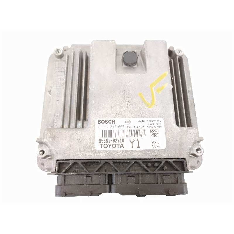 Recambio de centralita motor uce para toyota auris luna+ referencia OEM IAM 8966002Y10  