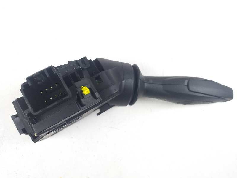 Recambio de mando intermitentes para ford fiesta (cb1) trend referencia OEM IAM 8A6T13335CC  