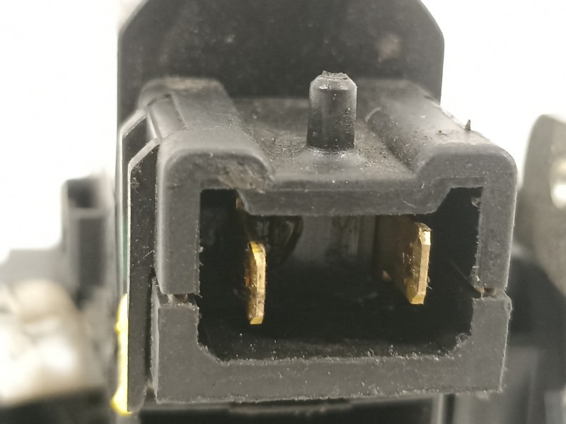 Recambio de cerradura puerta delantera derecha para dacia lodgy laureate referencia OEM IAM 805027593R  