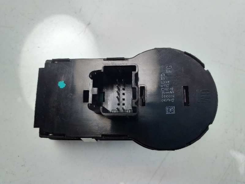 Recambio de mando luces para opel insignia berlina excellence referencia OEM IAM 22901659 321841 