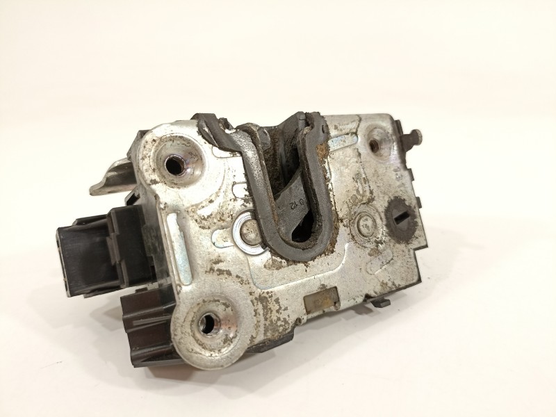 Recambio de cerradura puerta trasera derecha para dacia lodgy laureate referencia OEM IAM 825029154R  