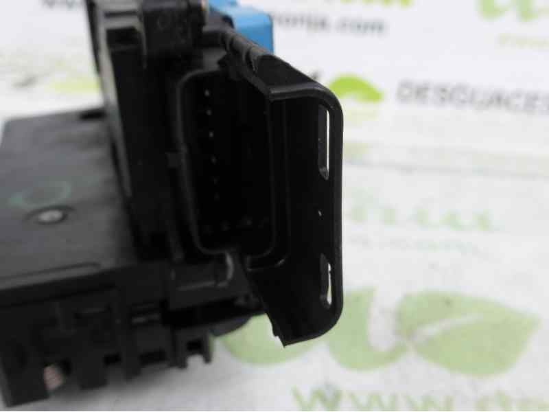 Recambio de cerradura puerta trasera derecha para peugeot 207 urban referencia OEM IAM 24099158  