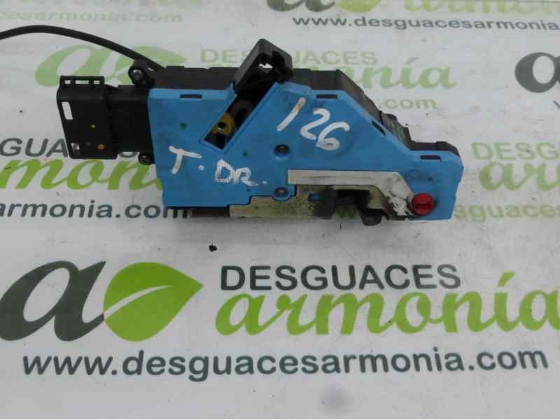 Recambio de cerradura puerta trasera derecha para peugeot 207 urban referencia OEM IAM 24099158  