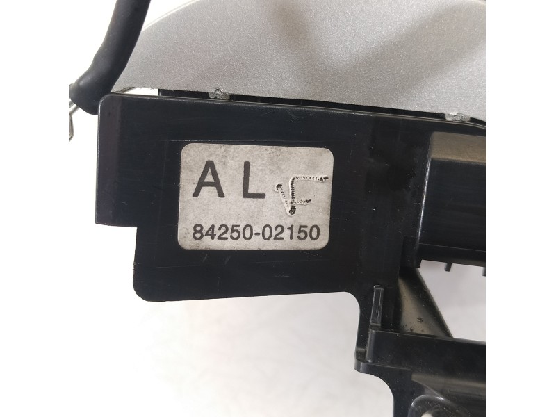Recambio de mando volante para toyota auris luna+ referencia OEM IAM 8425002150  