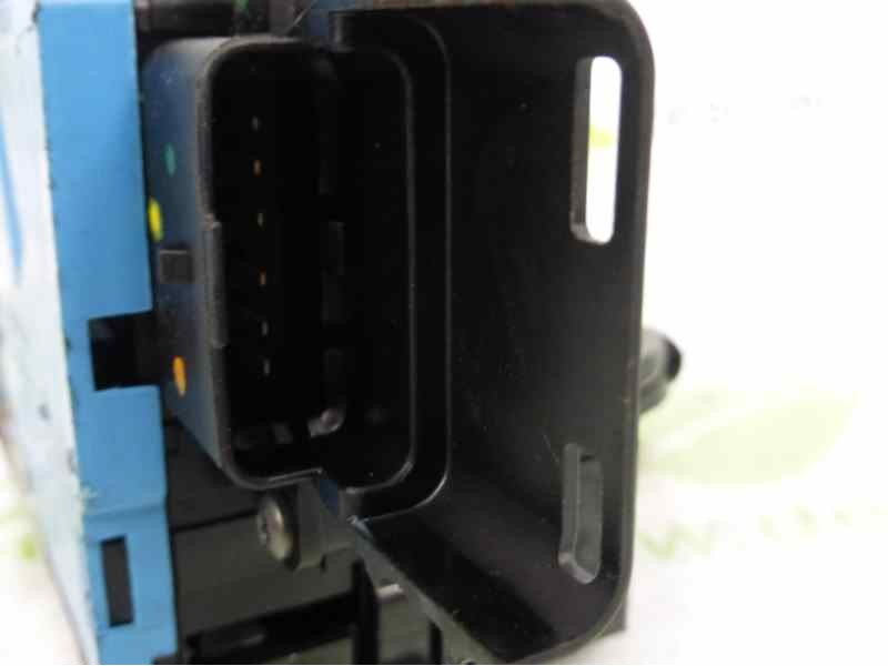 Recambio de cerradura puerta trasera izquierda para peugeot 207 urban referencia OEM IAM 24090158  