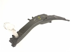 Recambio de deposito limpia para peugeot 308 sw access referencia OEM IAM 9819955680 9801927380 9806526980