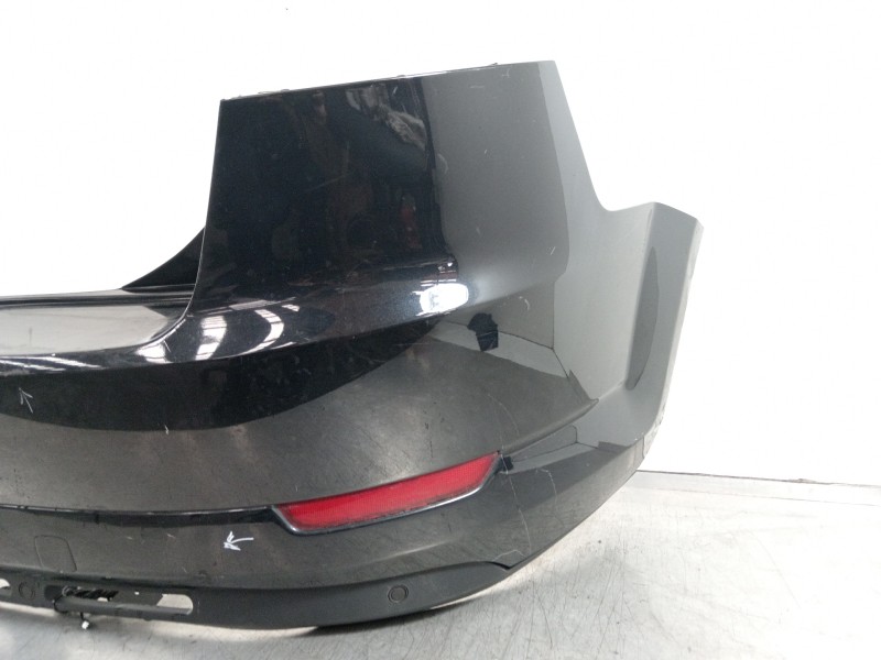 Recambio de paragolpes trasero para ford mondeo ber. (ca2) ghia referencia OEM IAM M738A  
