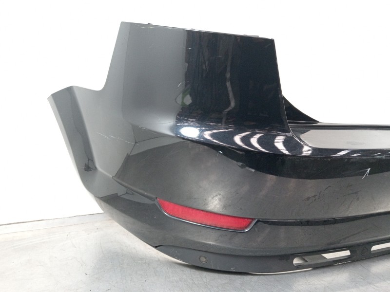 Recambio de paragolpes trasero para ford mondeo ber. (ca2) ghia referencia OEM IAM M738A  