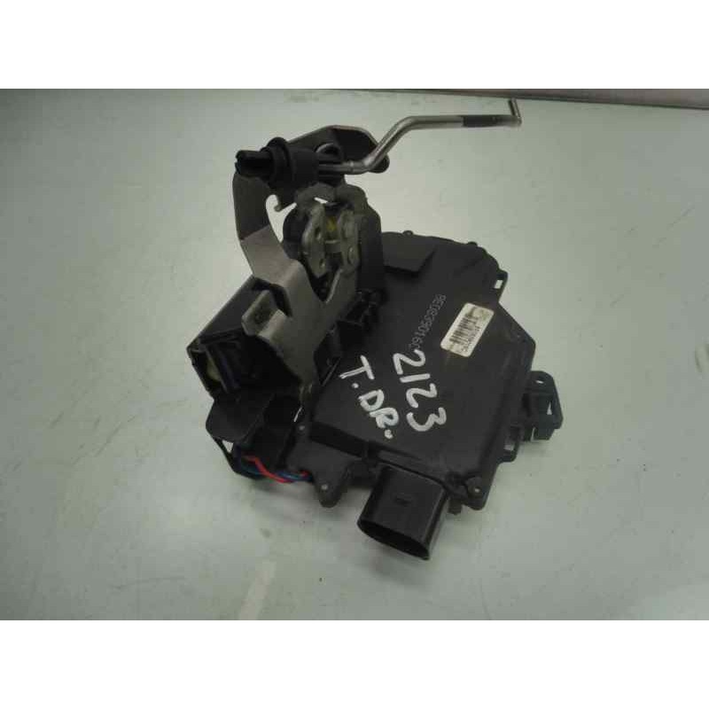 Recambio de cerradura puerta trasera izquierda para audi a4 avant (8e) 2.5 tdi (114kw) referencia OEM IAM 8E0839015C  