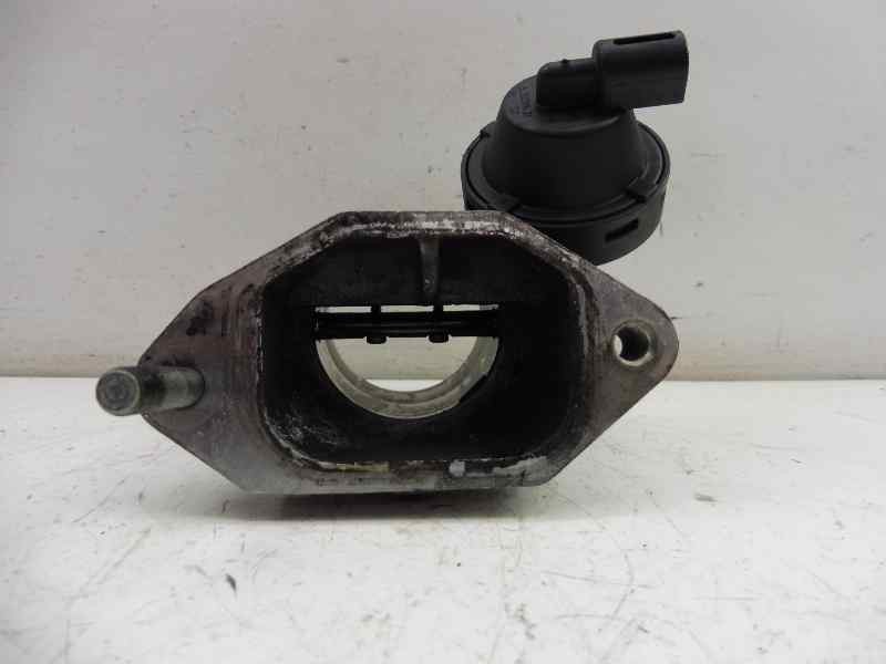 Recambio de caja mariposa para audi a4 avant (8e) 2.5 tdi (114kw) referencia OEM IAM 8E0145950C  