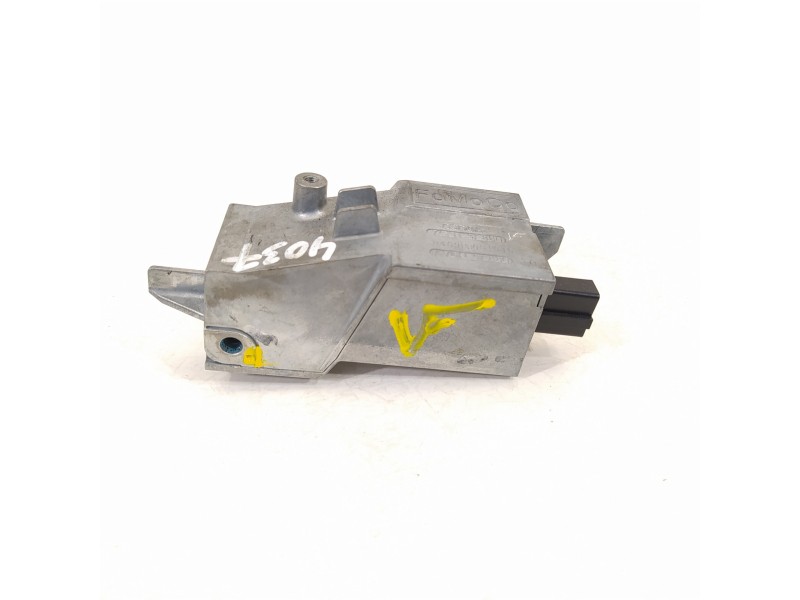 Recambio de antirrobo para ford kuga (cbs) titanium referencia OEM IAM 7G913F880  