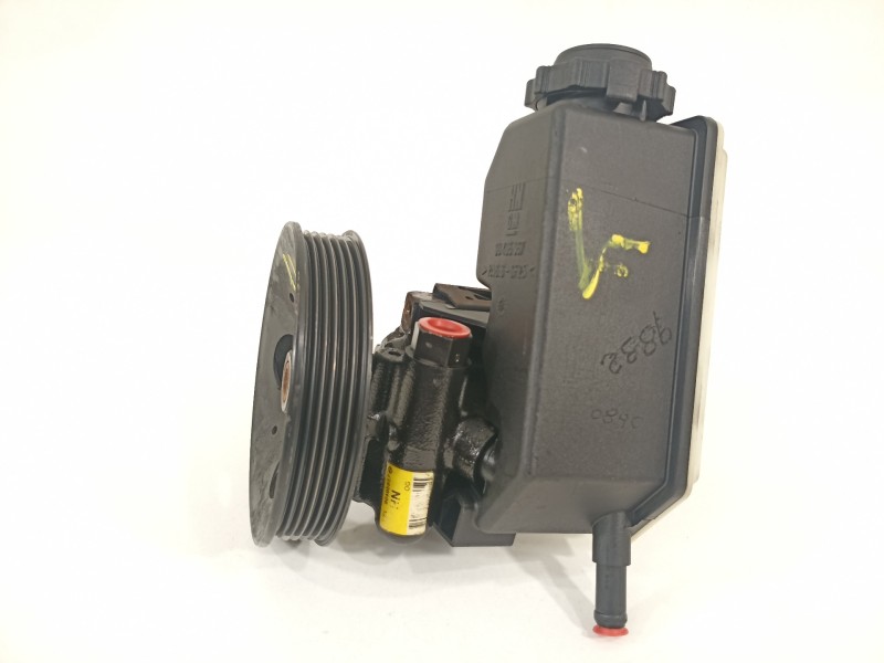 Recambio de bomba direccion para opel vectra b berlina básico referencia OEM IAM 90495957  