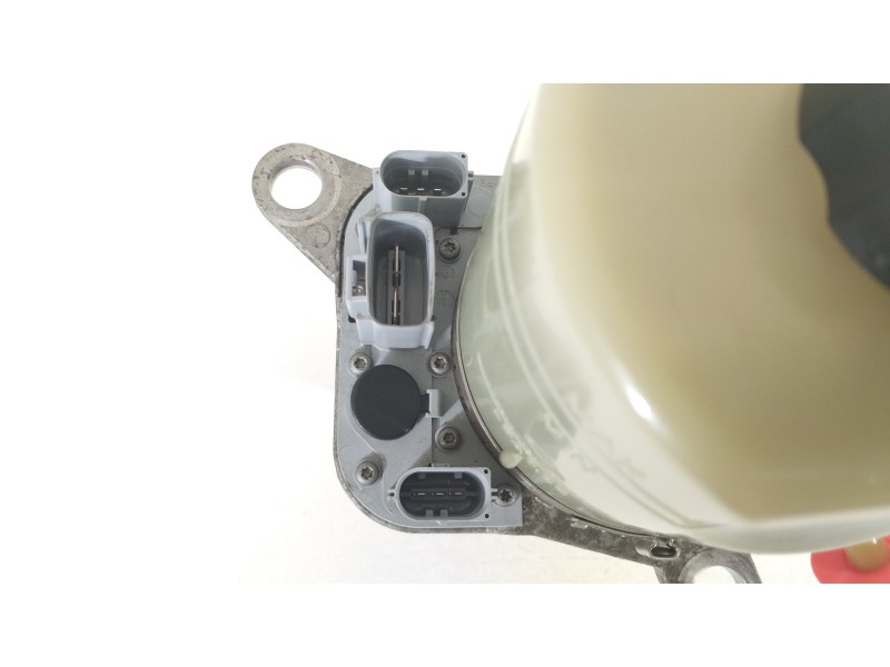 Recambio de bomba direccion para ford focus lim. (cb4) trend referencia OEM IAM 4M513K514CA  