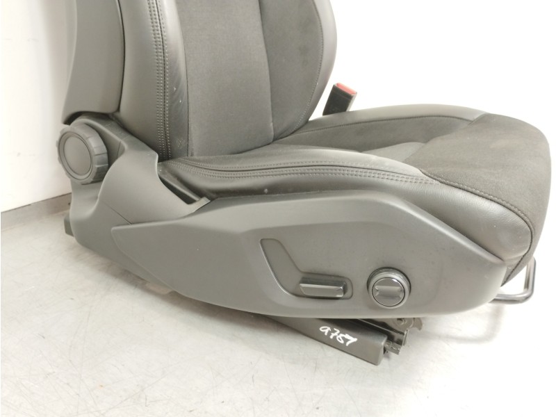 Recambio de asiento delantero derecho para volvo xc60 kinetic 2wd referencia OEM IAM 31446  