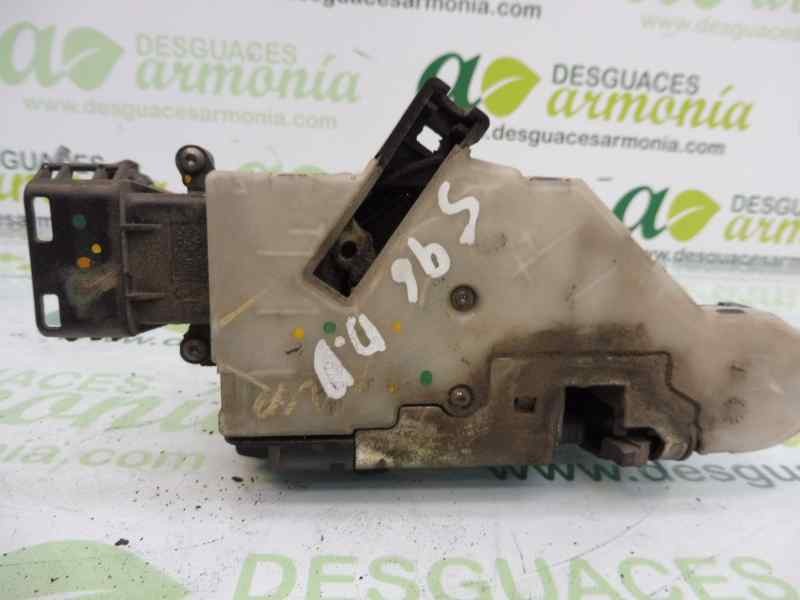 Recambio de cerradura puerta delantera derecha para peugeot 207 x-line referencia OEM IAM 24094158  