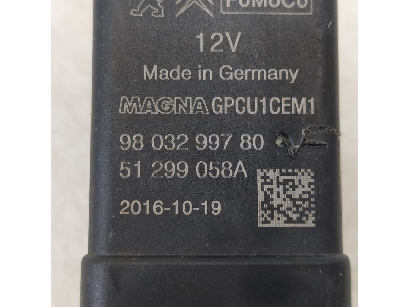 Recambio de caja precalentamiento para ford kuga (cbs) titanium referencia OEM IAM 9803299780  