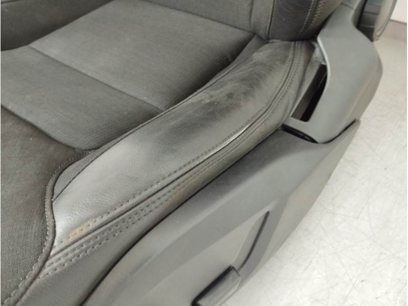 Recambio de asiento delantero izquierdo para volvo xc60 kinetic 2wd referencia OEM IAM 31446  