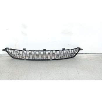 REJILLA PARAGOLPES DELANTERO 5311253010 