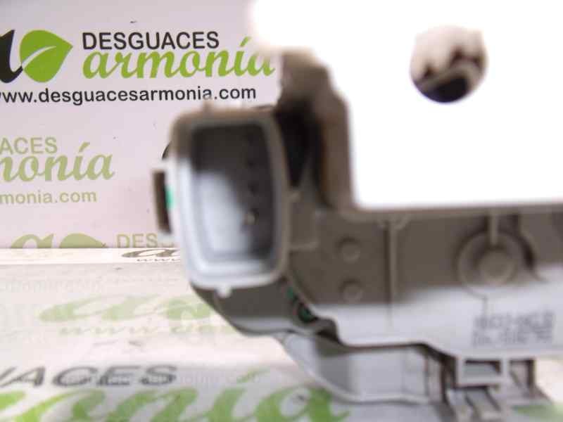 Recambio de cerradura puerta delantera derecha para fiat bravo (198) 1.9 dynamic multijet referencia OEM IAM 51827955  