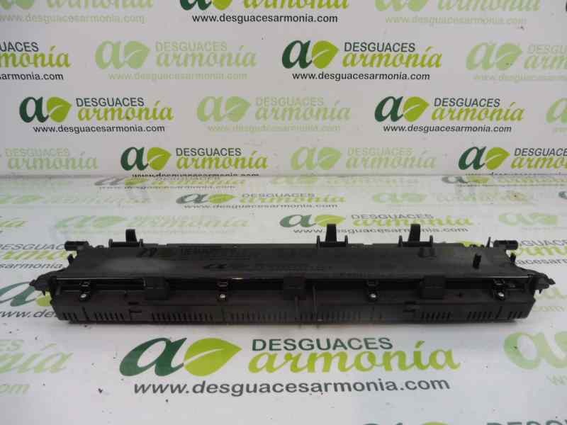Recambio de cuadro instrumentos para renault scenic ii i- music referencia OEM IAM 8200451505A  
