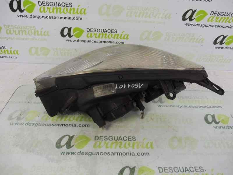Recambio de faro derecho para citroën c5 berlina 2.0 hdi sx referencia OEM IAM 9632664780 89004486 