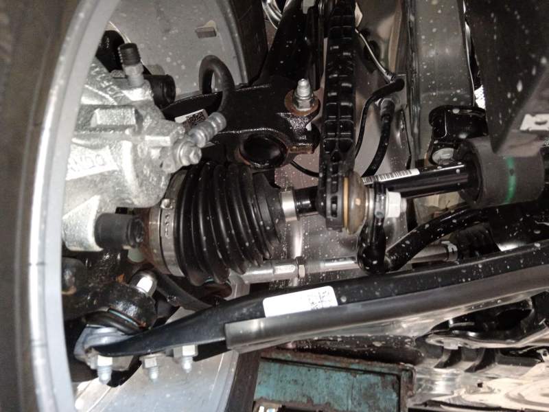 TRANSMISION DELANTERA DERECHA 2Q0407272CB 