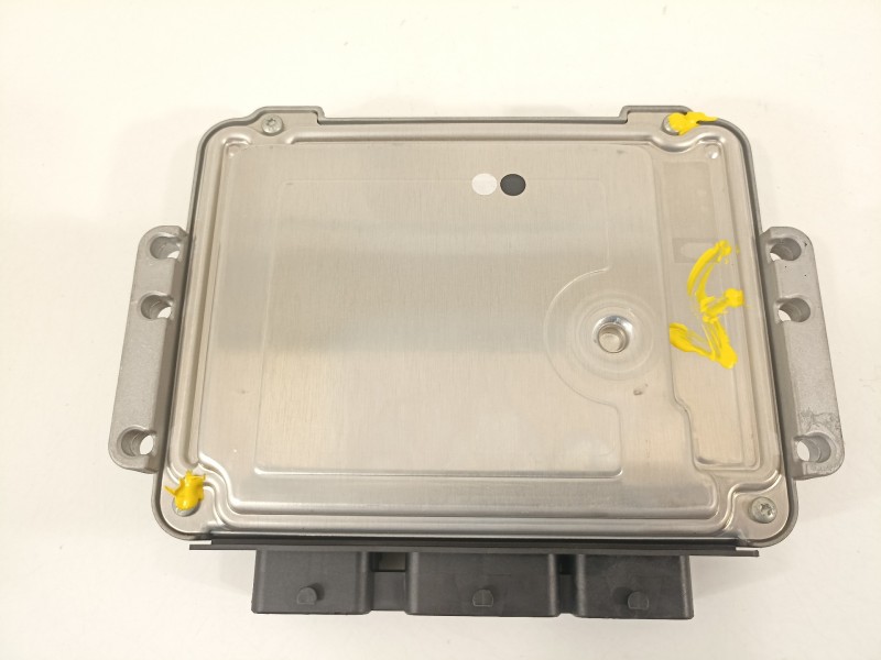 Recambio de centralita motor uce para citroën c4 berlina sx referencia OEM IAM 9659342280 0281011863 