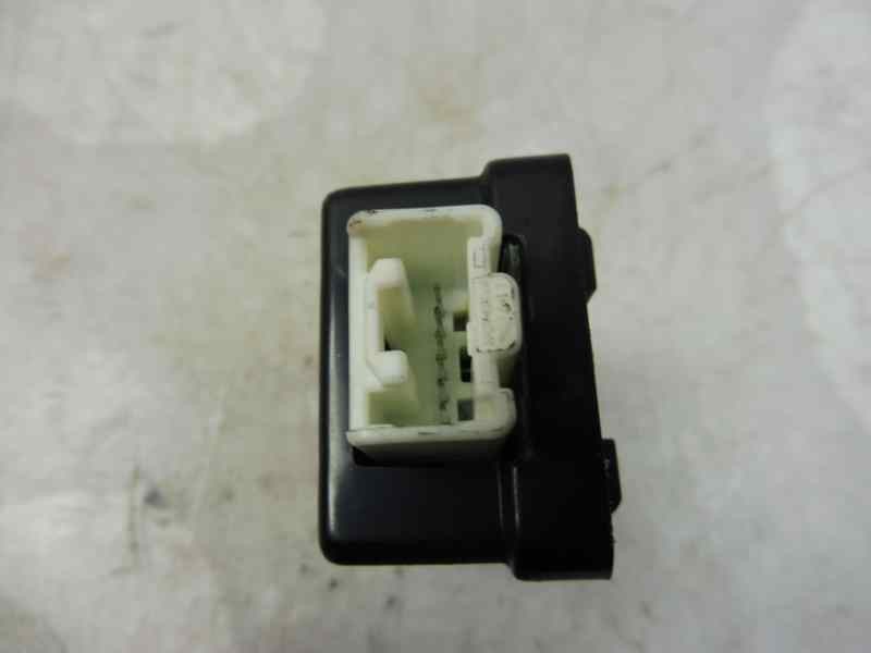 Recambio de modulo electronico para mazda 3 berlina (bk) 1.6 vvt active referencia OEM IAM BP4K675DZ 3H27A 