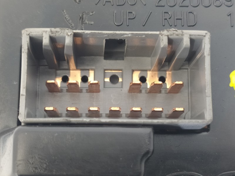 Recambio de mando limpia para kia rio 1.4 cat referencia OEM IAM 934201G051 202008908 202008910