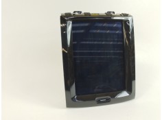 Recambio de pantalla multifuncion para volvo xc60 kinetic 2wd referencia OEM IAM 32247465  